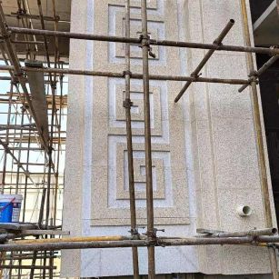 温州 黄金麻花岗岩别墅外墙干挂回纹造型效果