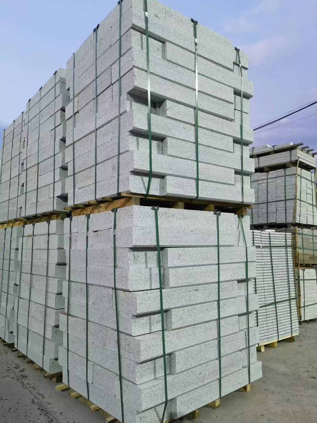 温州 芝麻白花岗岩路沿石，路缘石，路肩石，道牙，立缘石，马路牙子，街沿石，侧石等