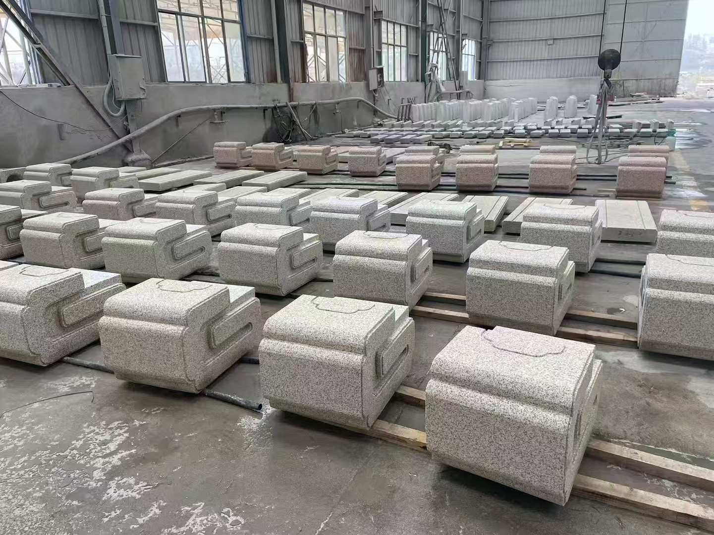 温州 白麻花岗岩异形加工-石凳，坐凳