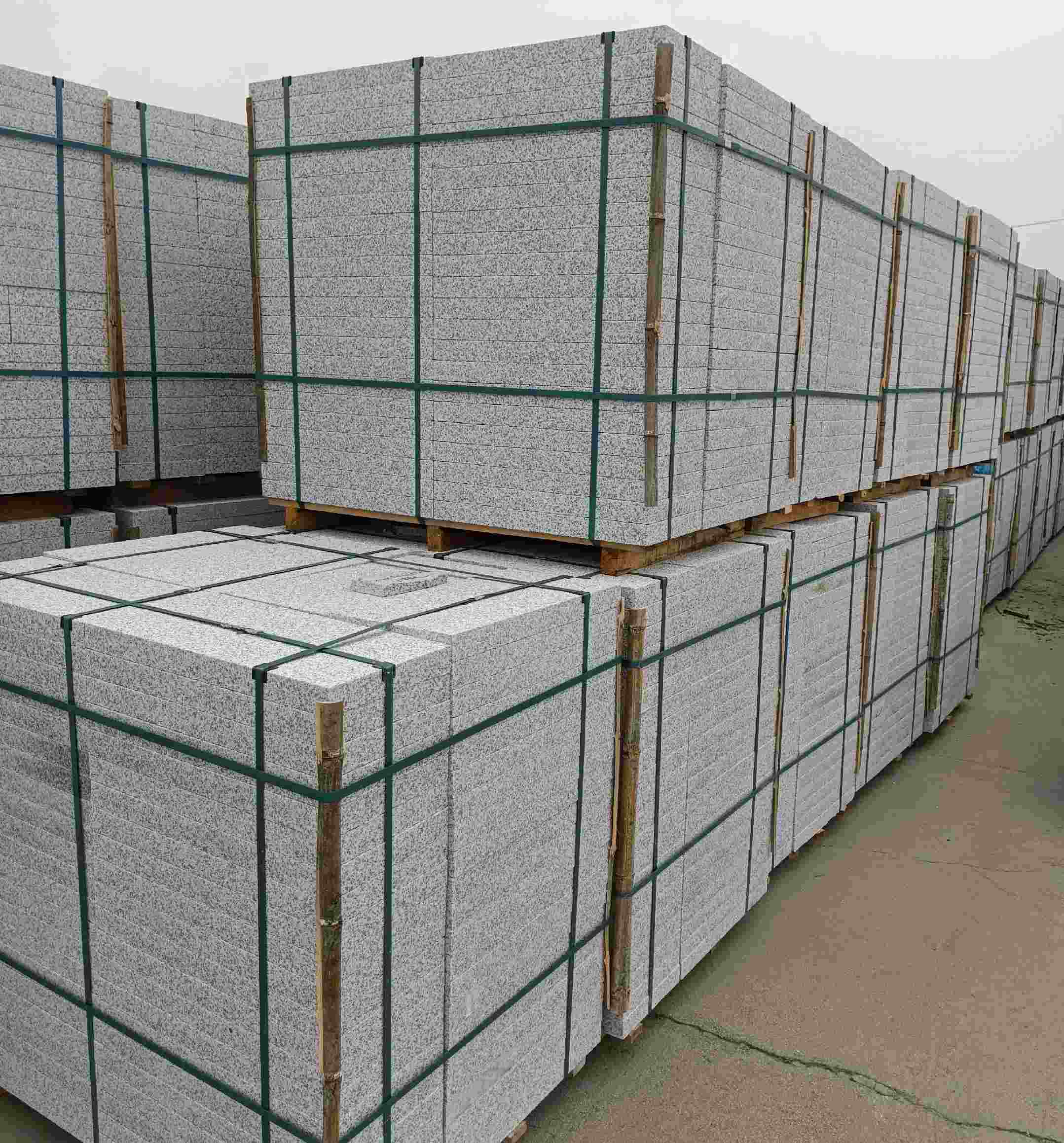 温州 白麻花岗岩石材荔枝面地铺石（300*600*50）