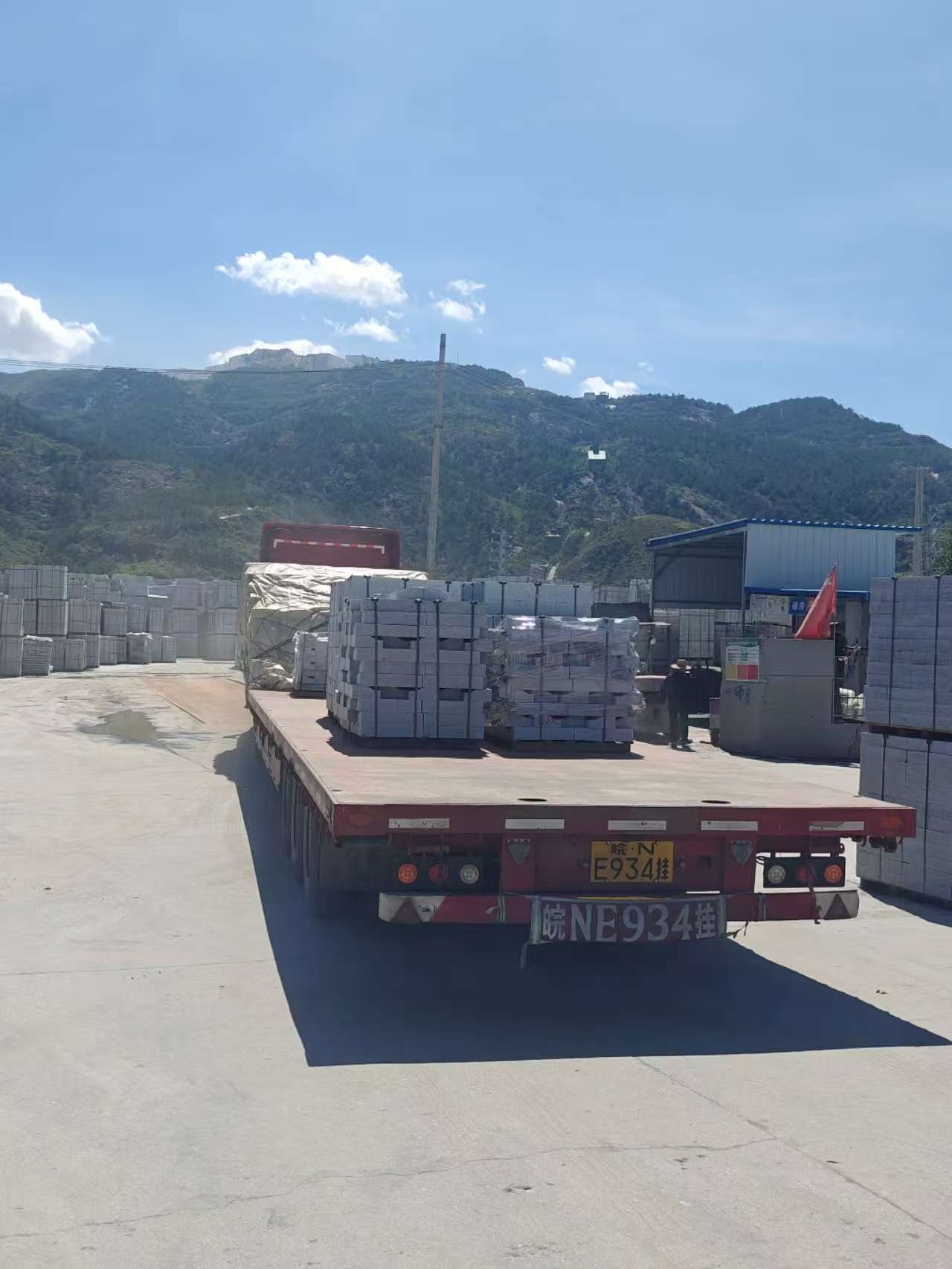 温州 芝麻白仿形路沿石，直形路沿石