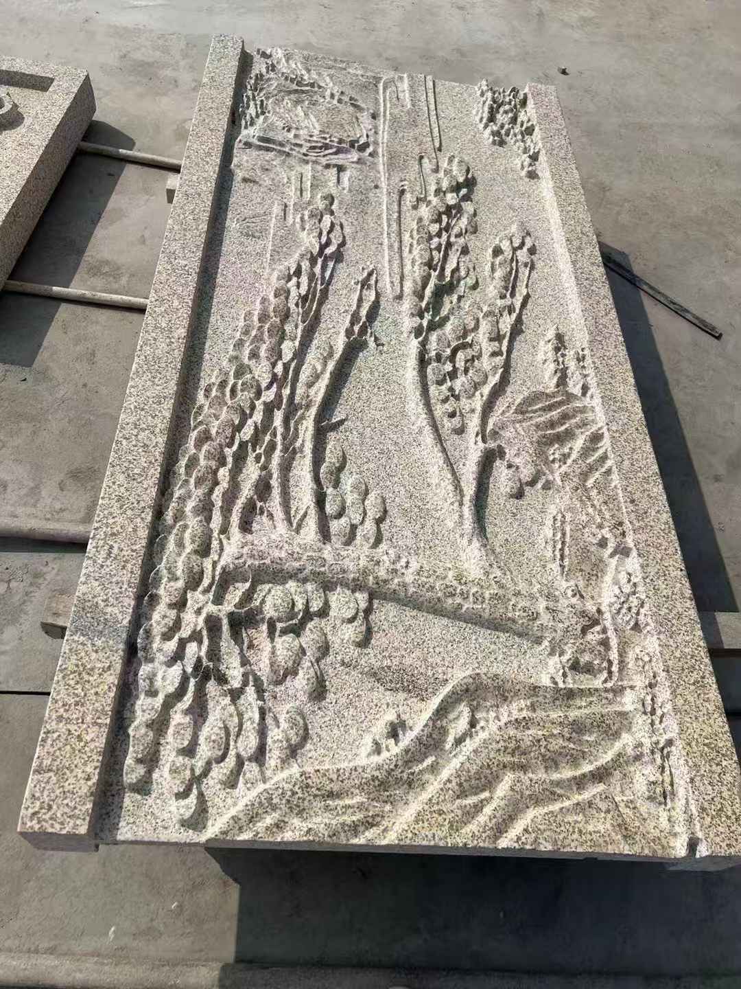 温州 黄金麻雕刻板浮雕迎客松