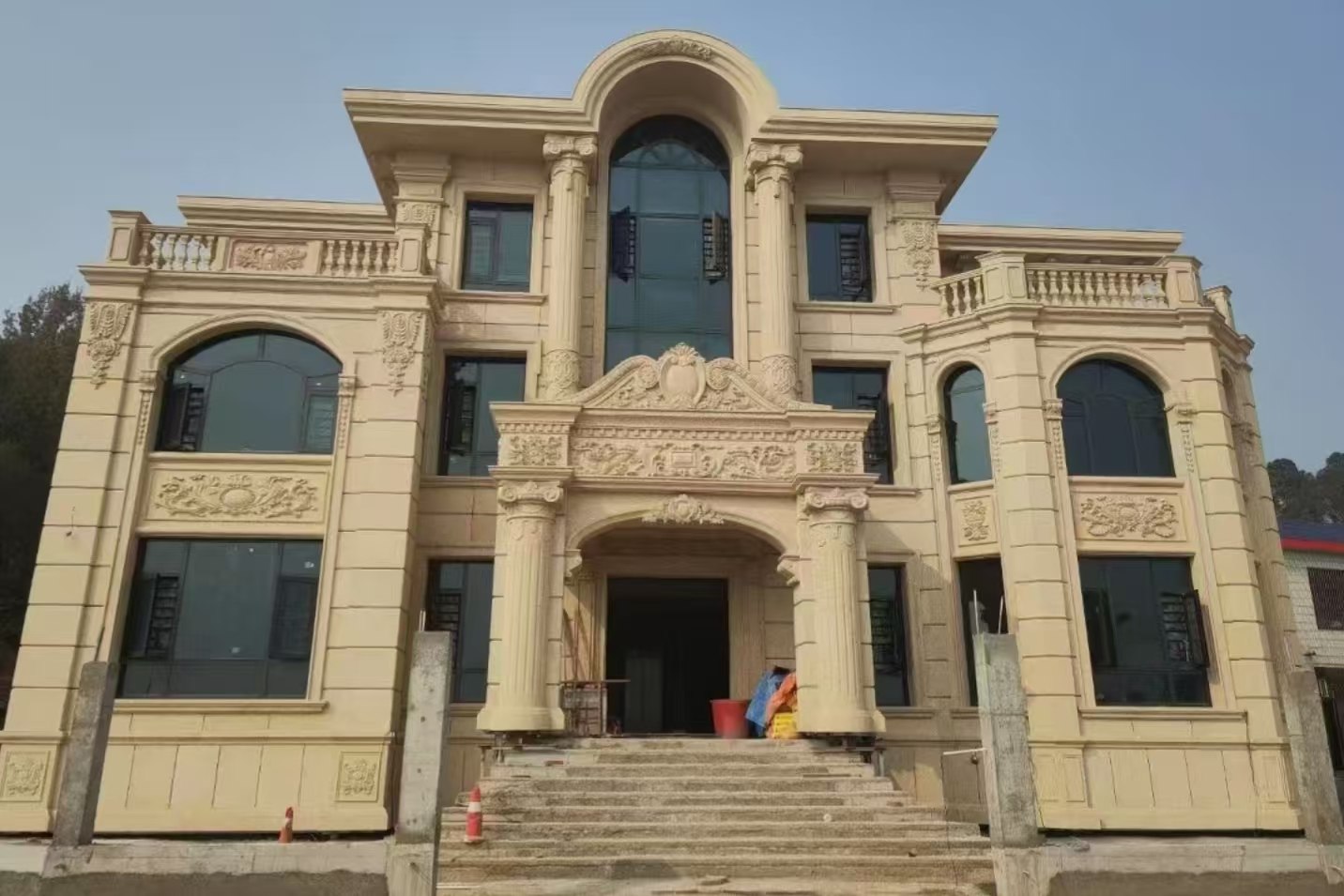 温州 黄金麻花岗岩别墅外墙干挂