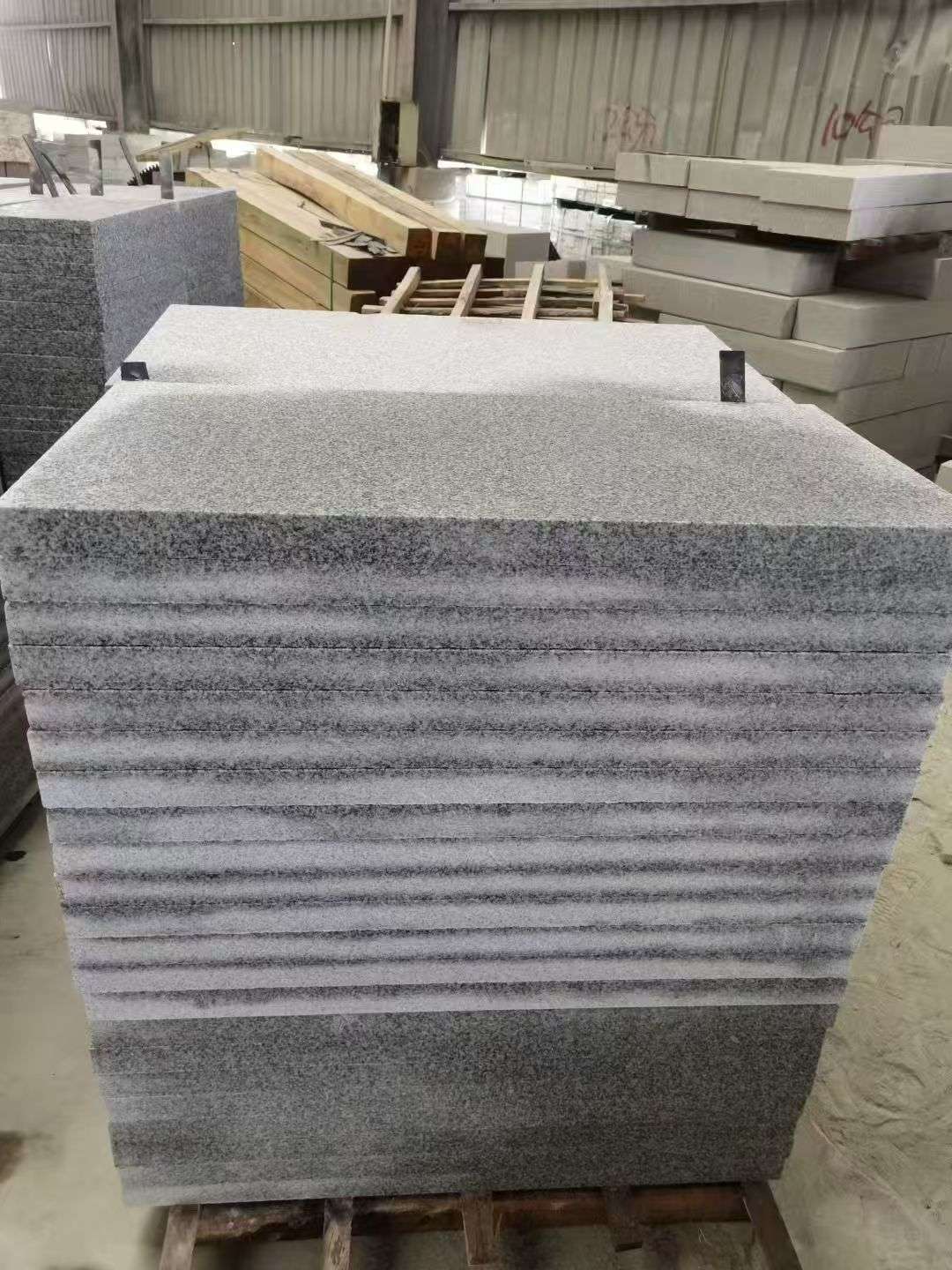 温州 芝麻白5公分火烧地铺成品，900*400，规格可定制