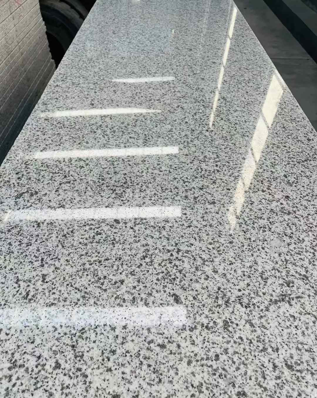 温州 白麻花岗岩光面毛板